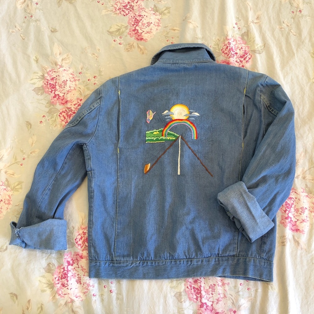 VINTAGE DENIM JACKET